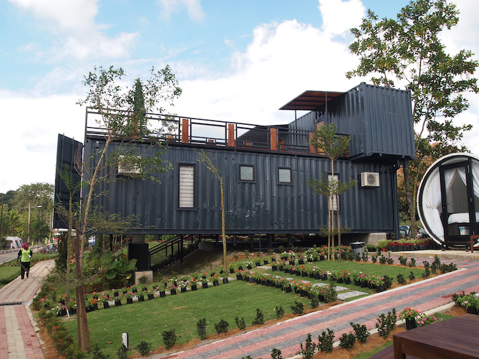 Choose The Right Shipping Container